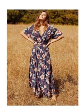 NWT Christy Dawn The Lottie Dress Floral Midnight Anemone Size Small Maxi